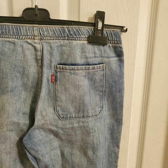Levi's Denim Big Boy Joggers Jeans Light Blue Wash Size 12 - Picture 6 of 7